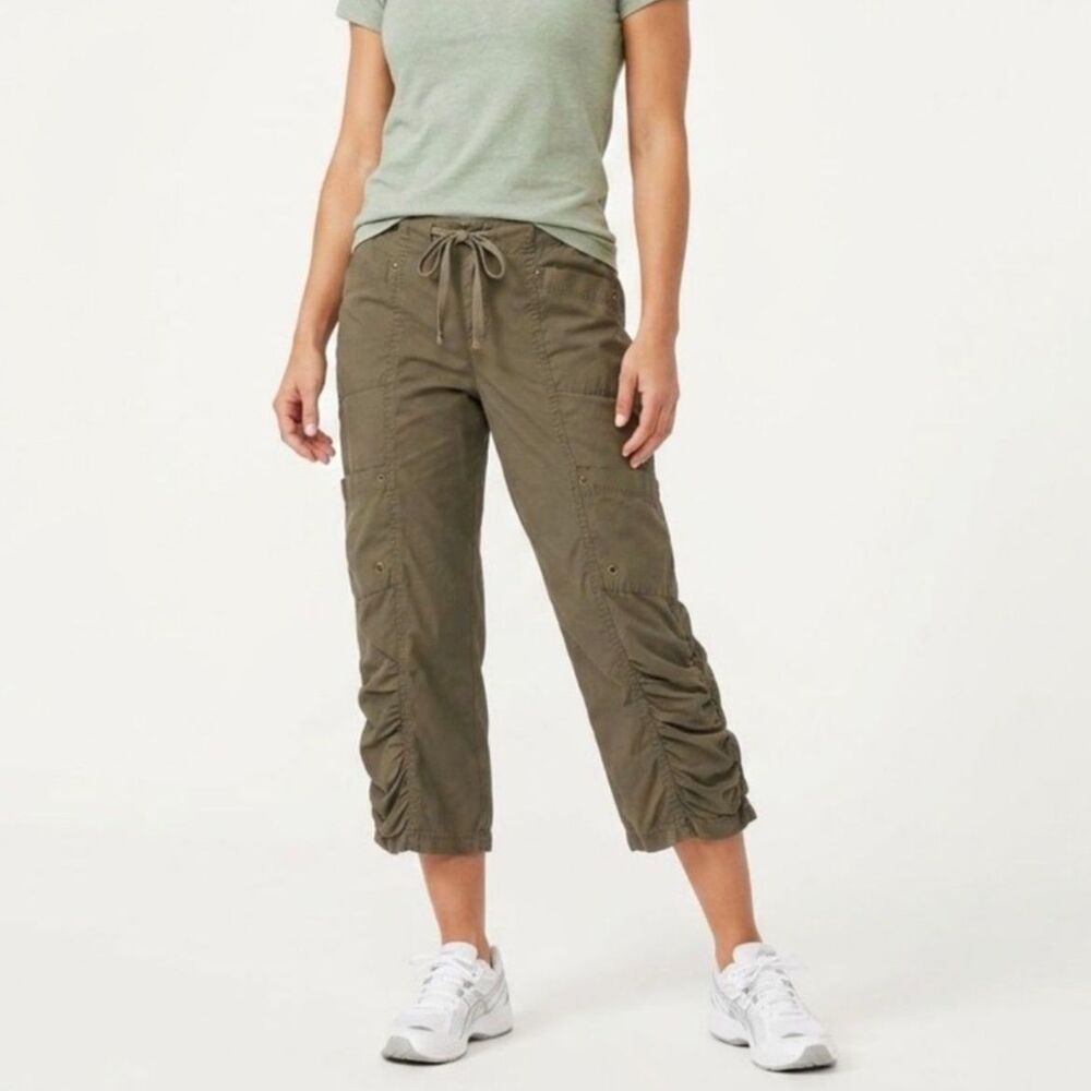 Boston Proper Women's Olive Green Mid-Rise Capri Cargo Pants Size S